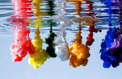 時(shí)隔多久的頑固泡沫，今夕依舊敗于水性漆消泡劑