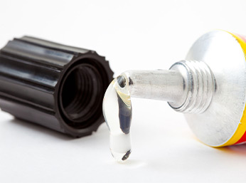 水性壓敏膠消泡劑的使用藝術-輕松驅散泡沫，提升質量